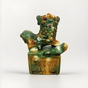Large Chinese Glazed Ceramic Foo Dog Guardian Lion Green Sancai Statue